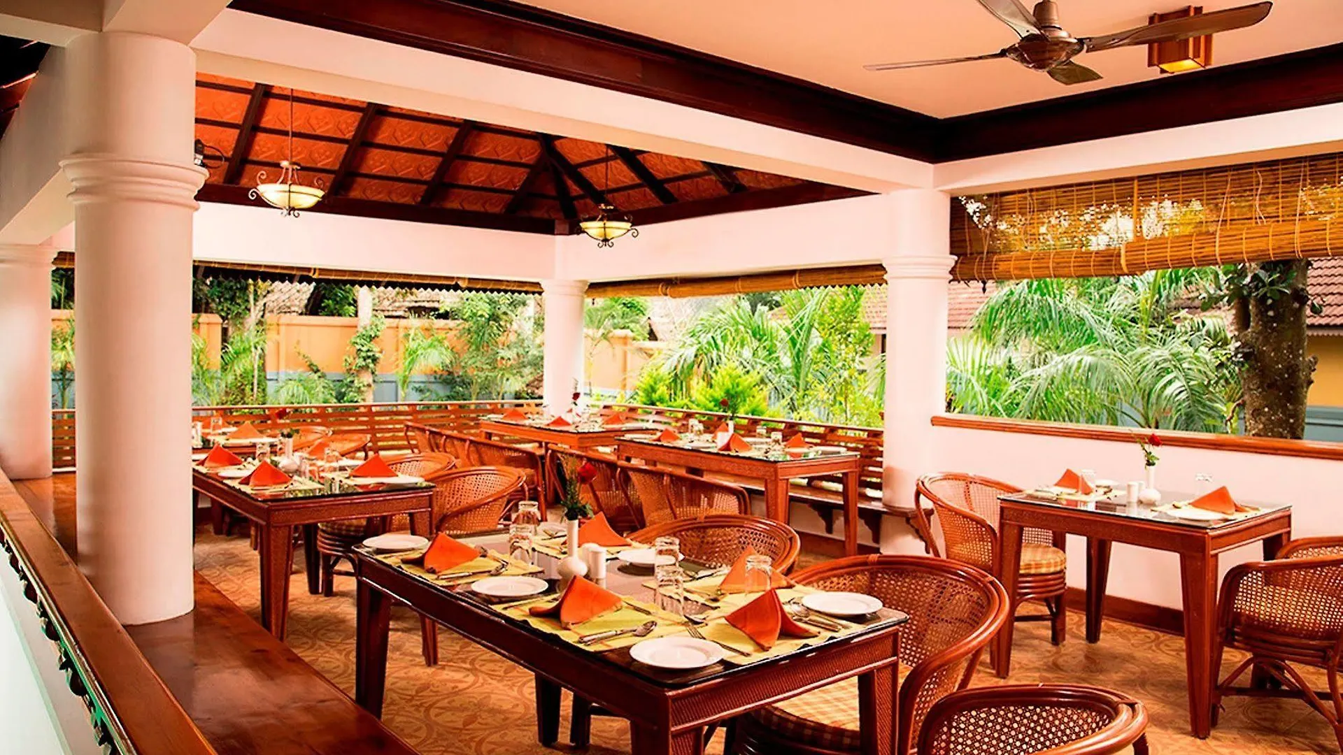 Elephant Court Thekkady 5*,  Ινδία