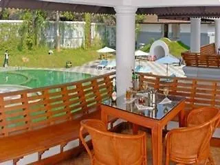 ***** Resort Elephant Court Thekkady India
